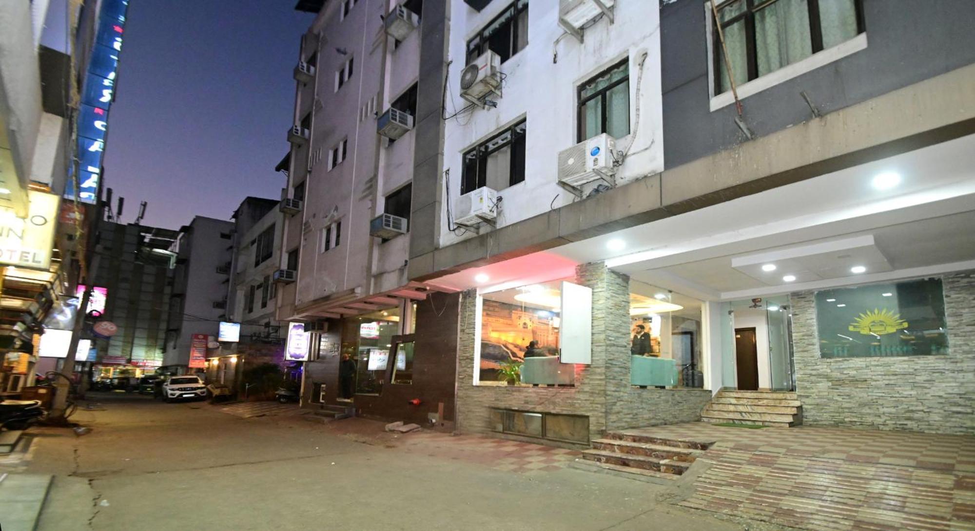 Hotel Laxmi Villa Palace-Near Jaipur Railway Station Exterior photo